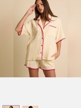 Fantastic Fawn Cream Knit Short Pajama Set with Pink Trim